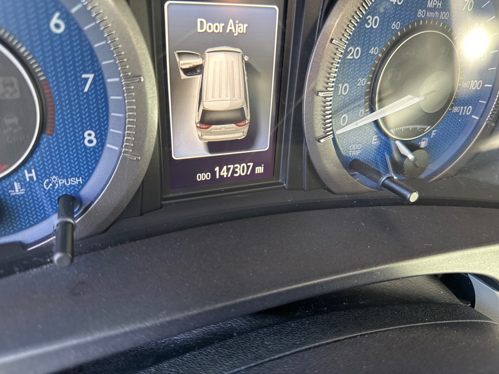 Toyota Sienna Limited Premium AWD 7-Passenger (Natl) 2017