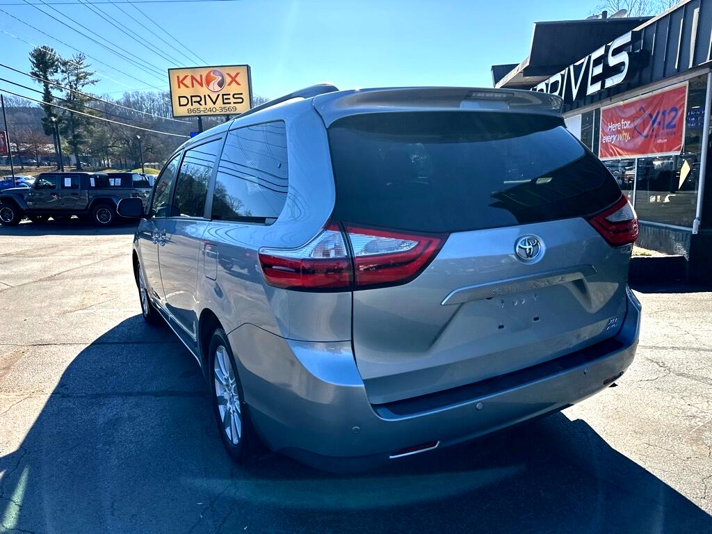 Toyota Sienna Limited Premium AWD 7-Passenger (Natl) 2017
