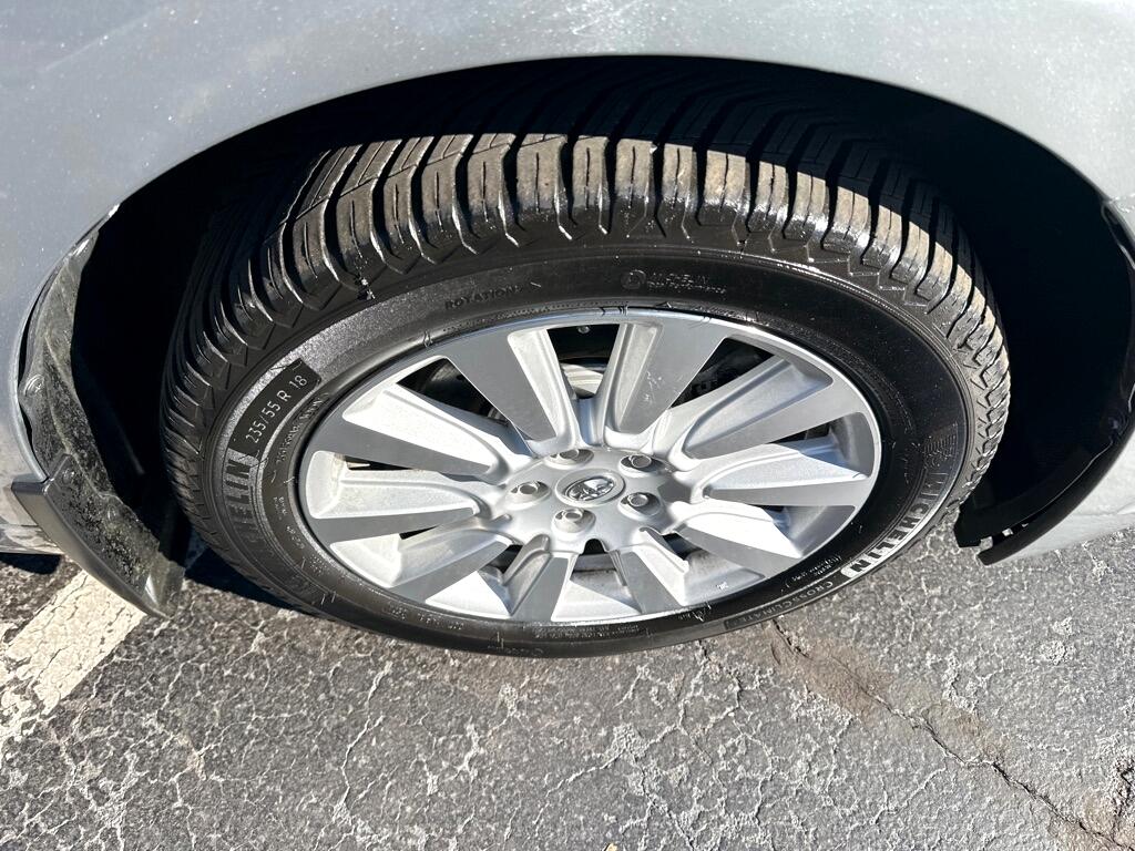 Toyota Sienna Limited Premium AWD 7-Passenger (Natl) 2017