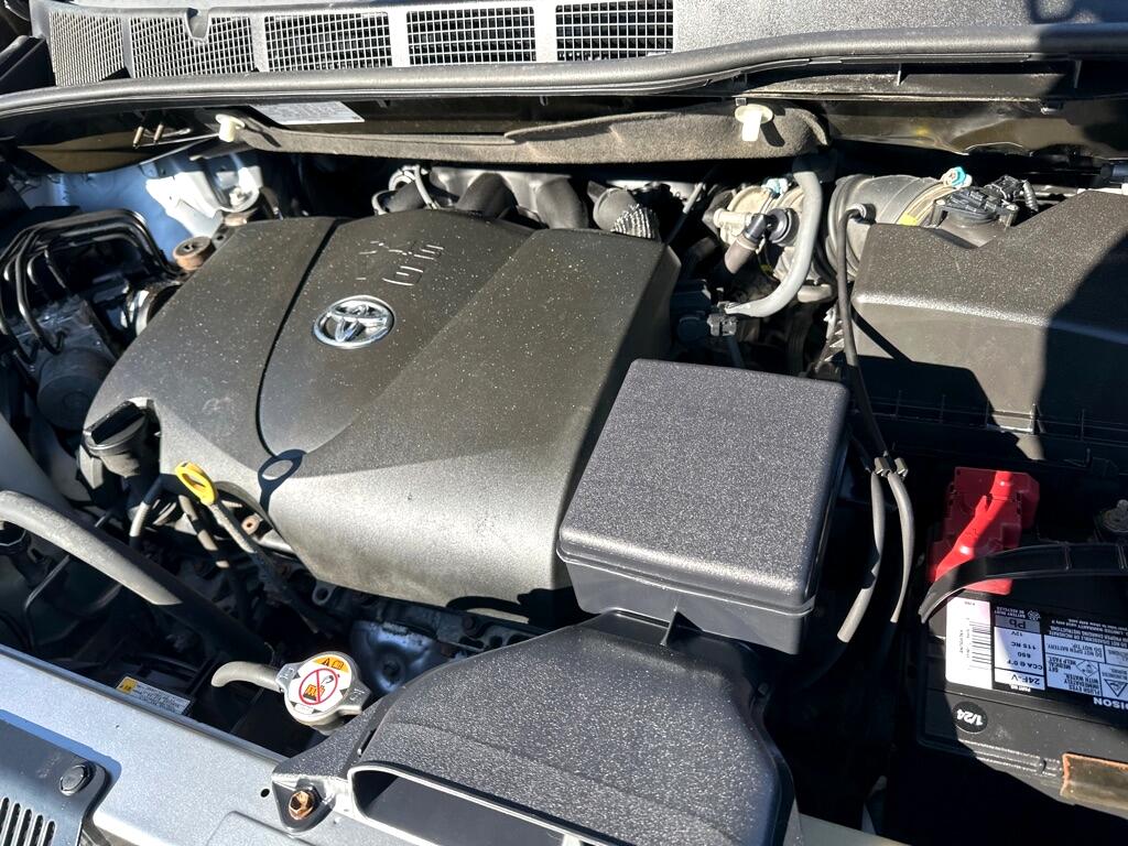 Toyota Sienna Limited Premium AWD 7-Passenger (Natl) 2017