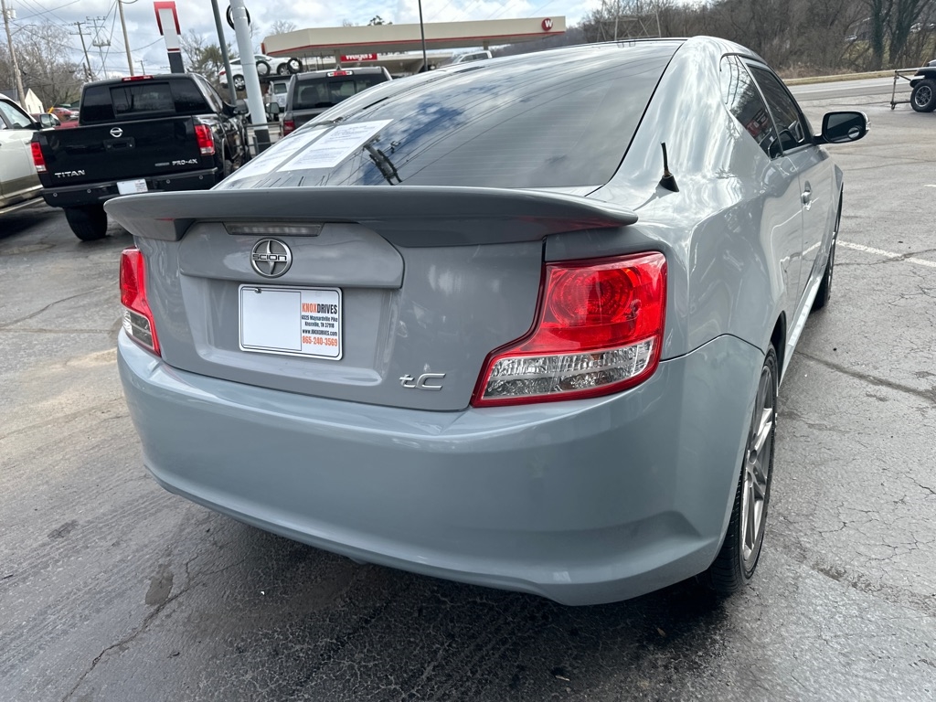 Scion tC 2dr HB Man (Natl) 2012