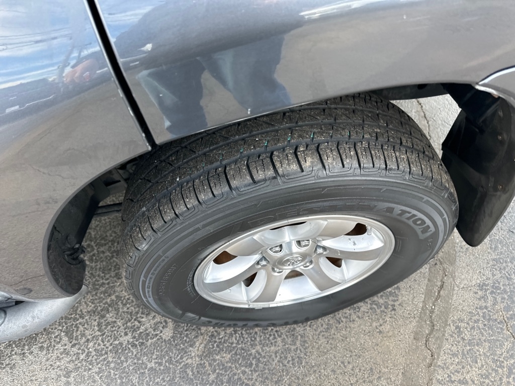 Toyota 4Runner RWD 4dr V6 Sport (Natl) 2008