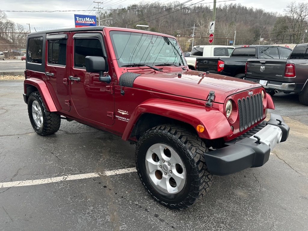 Jeep Wrangler Unlimited 4WD 4dr Sahara 2013