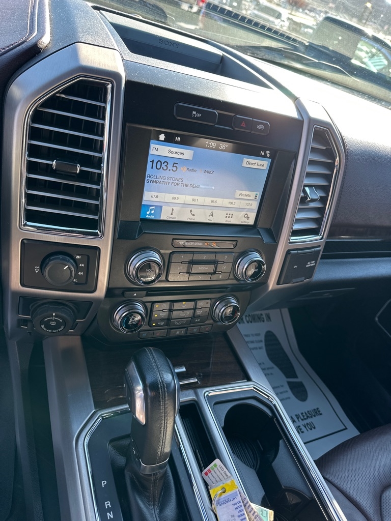 Ford F-150 4WD SuperCrew 145" King Ranch 2016