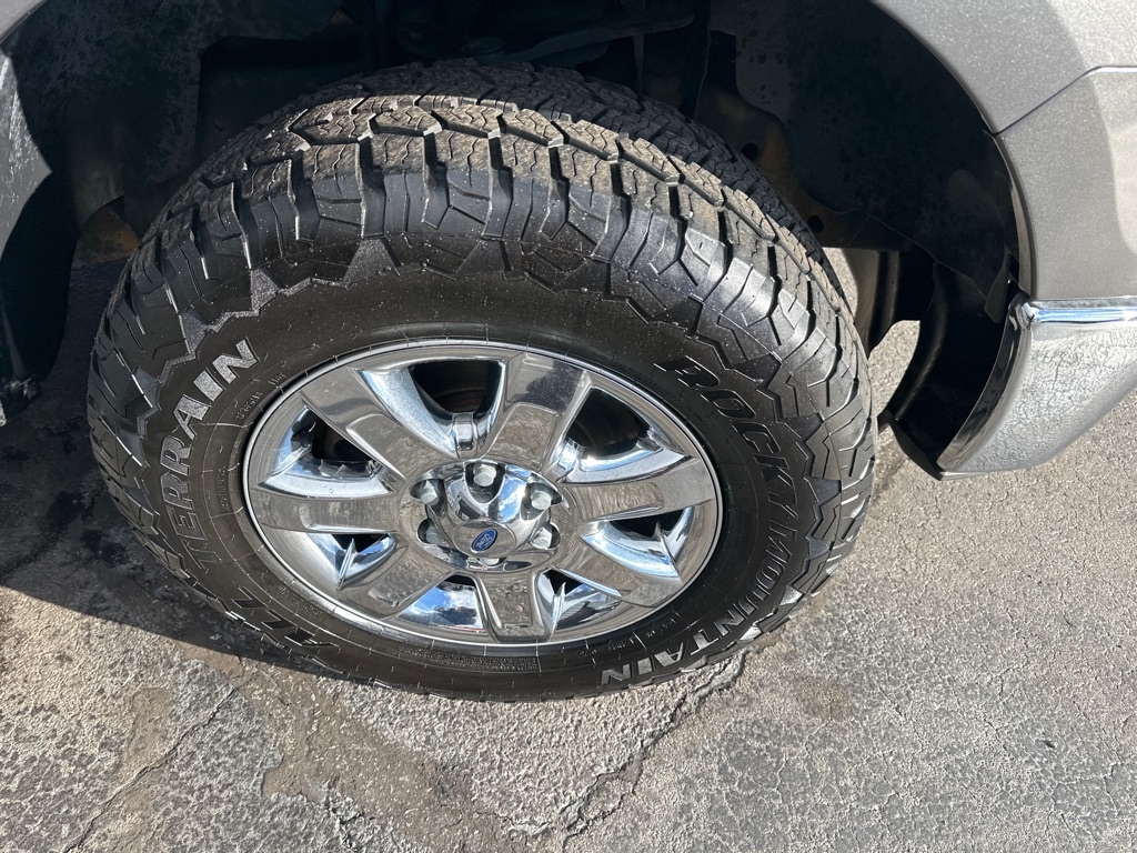 Ford F-150 4WD SuperCrew 145" Platinum 2013