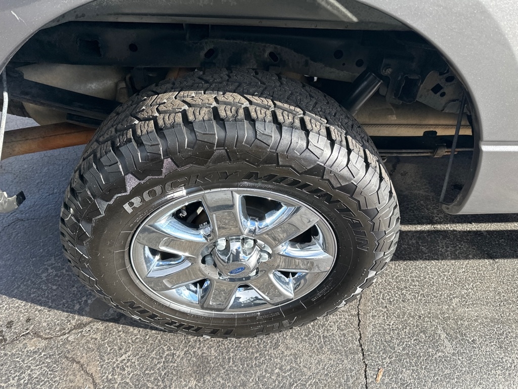 Ford F-150 4WD SuperCrew 145" Platinum 2013