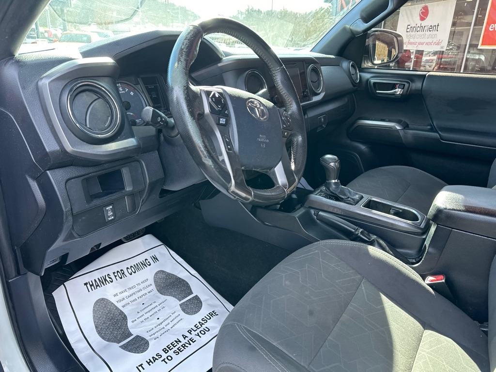 Toyota Tacoma TRD Off Road Access Cab 6' Bed V6 4x4 AT (Natl) 2017