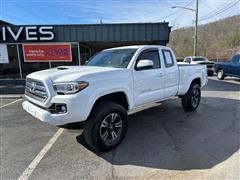 2017 Toyota Tacoma 