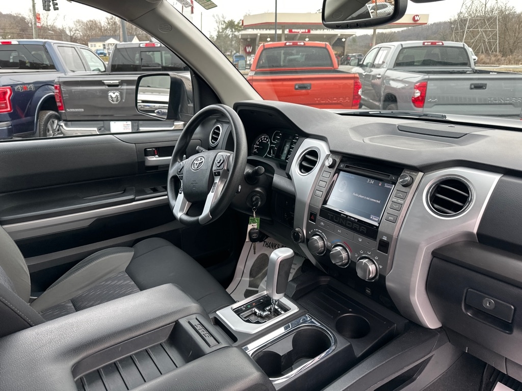 Toyota Tundra 4WD 1794 Edition CrewMax 5.5' Bed 5.7L FFV (Natl) 2018