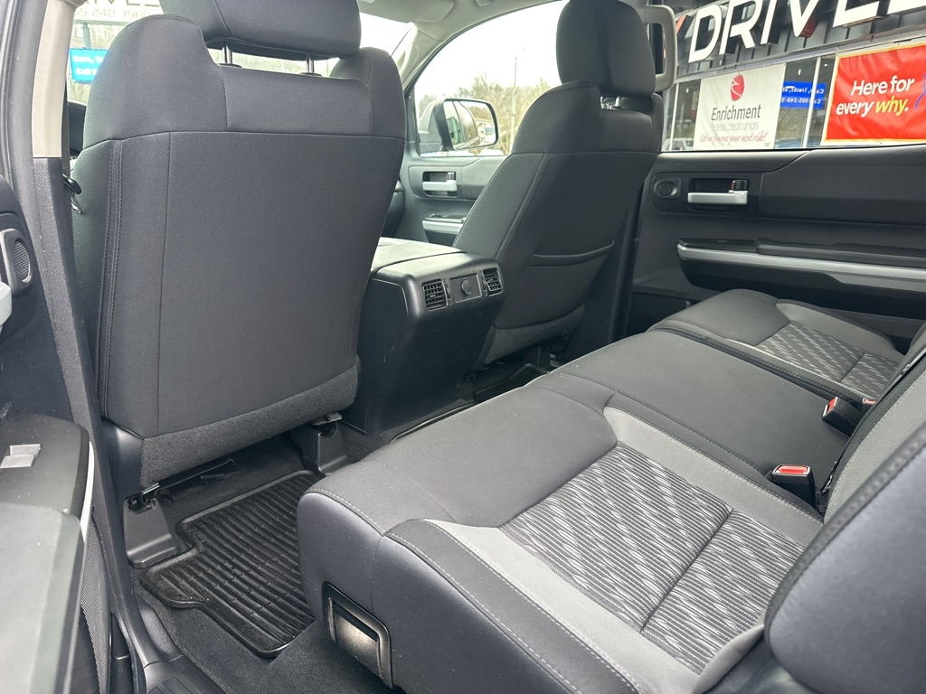 Toyota Tundra 4WD 1794 Edition CrewMax 5.5' Bed 5.7L FFV (Natl) 2018