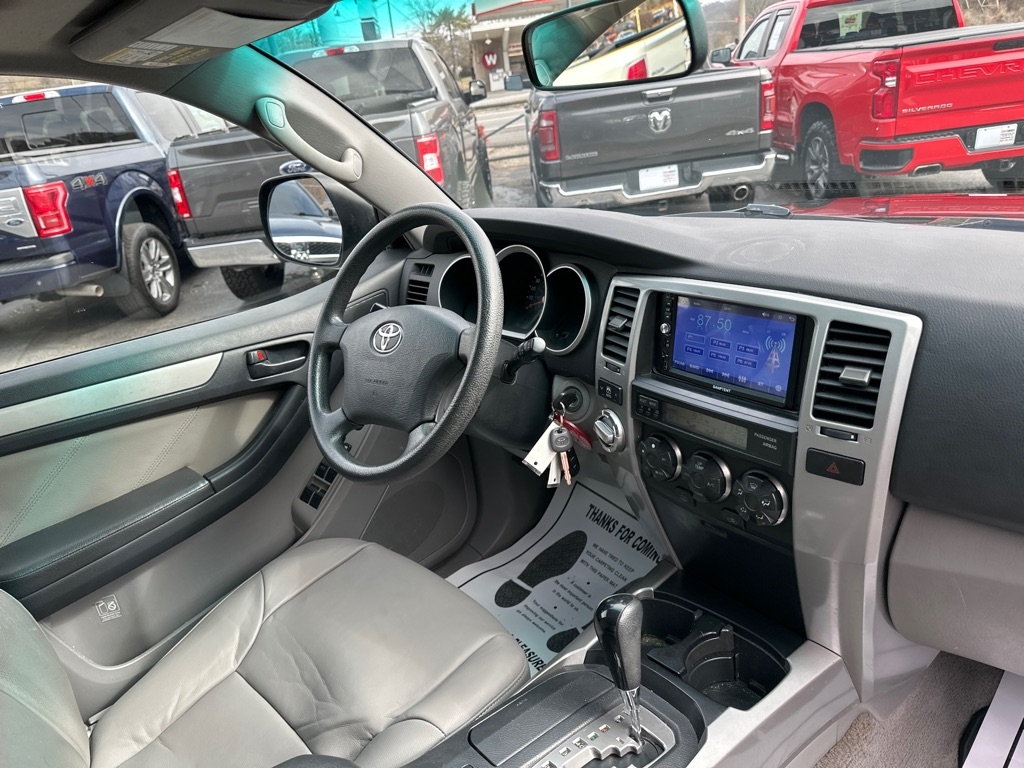 Toyota 4Runner 4dr SR5 V6 Auto 4WD (Natl) 2006