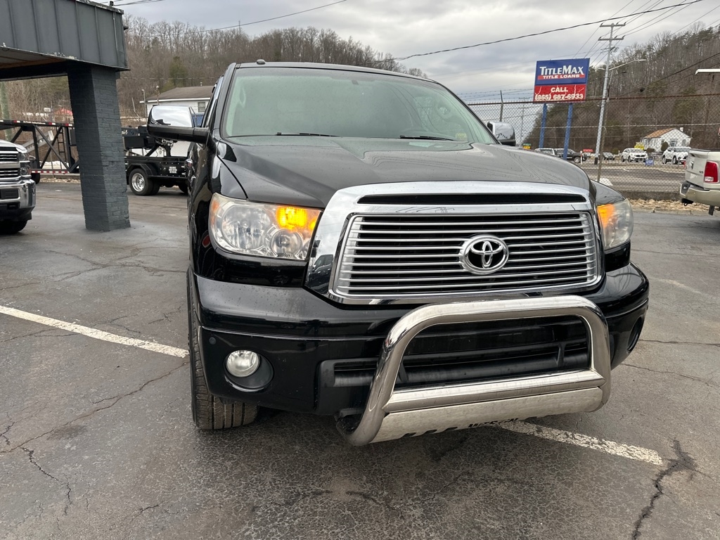 Toyota Tundra 4WD Truck Dbl 5.7L FFV V8 6-Spd AT LTD (Natl) 2010