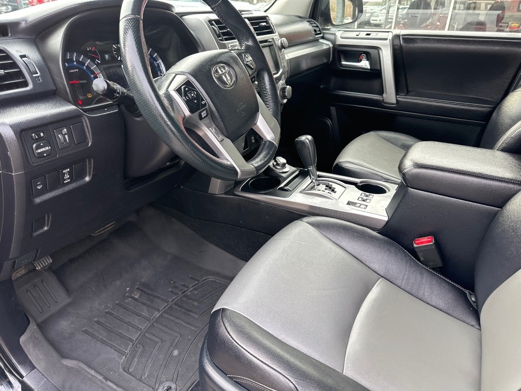 Toyota 4Runner 4WD 4dr V6 Trail Premium (Natl) 2016