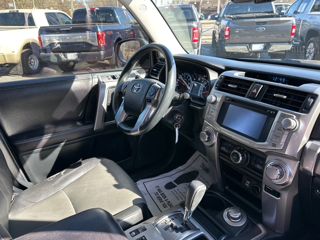 Toyota 4Runner 4WD 4dr V6 Trail Premium (Natl) 2016