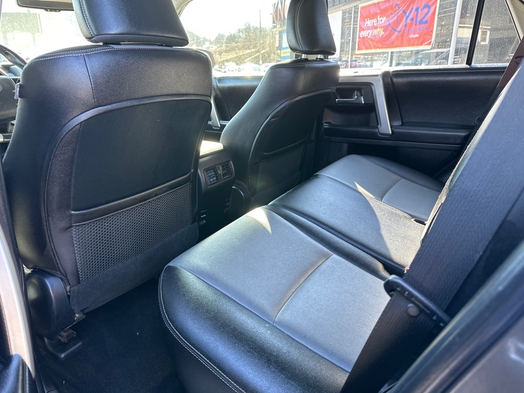 Toyota 4Runner 4WD 4dr V6 Trail Premium (Natl) 2016