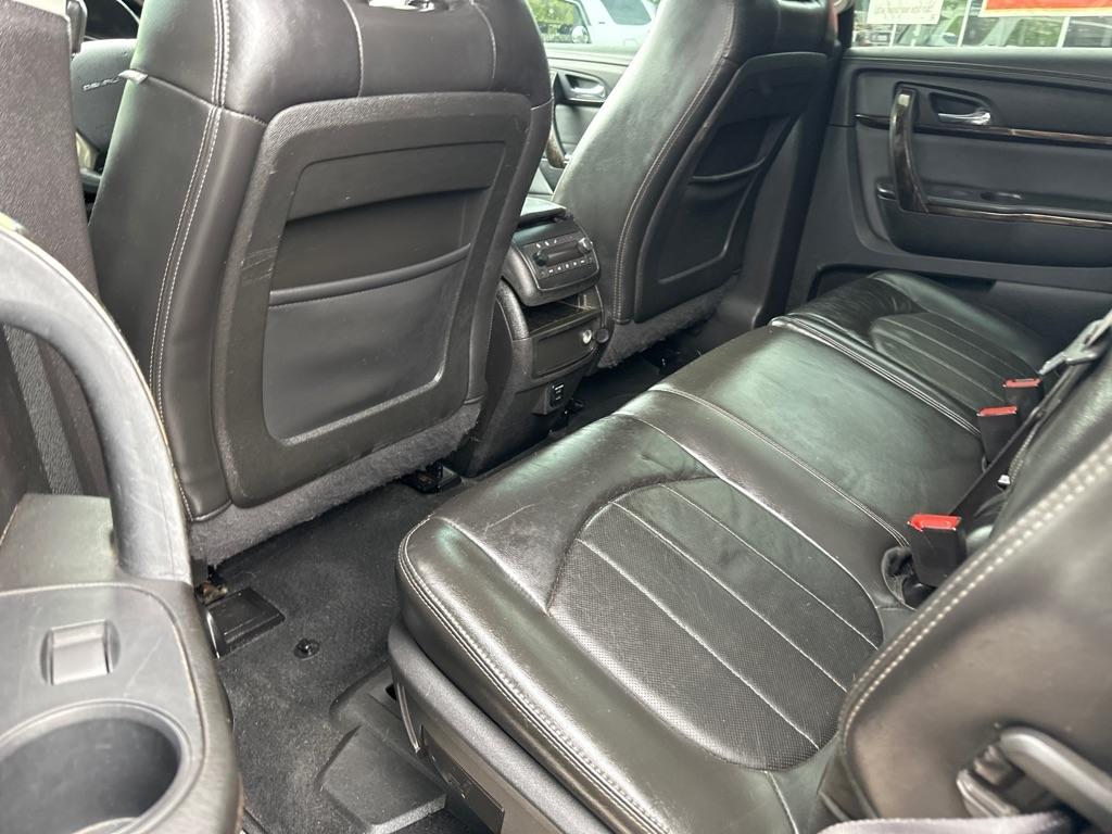 GMC Acadia AWD 4dr Denali 2015