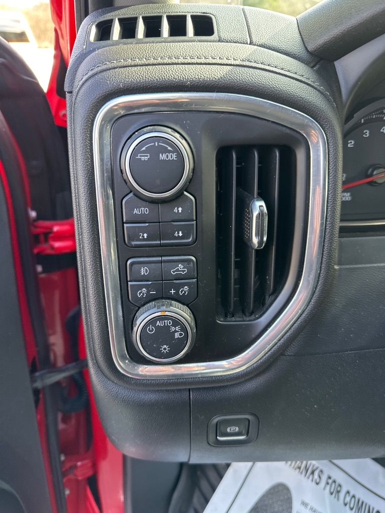 Chevrolet Silverado 1500 4WD Double Cab 147" RST 2020