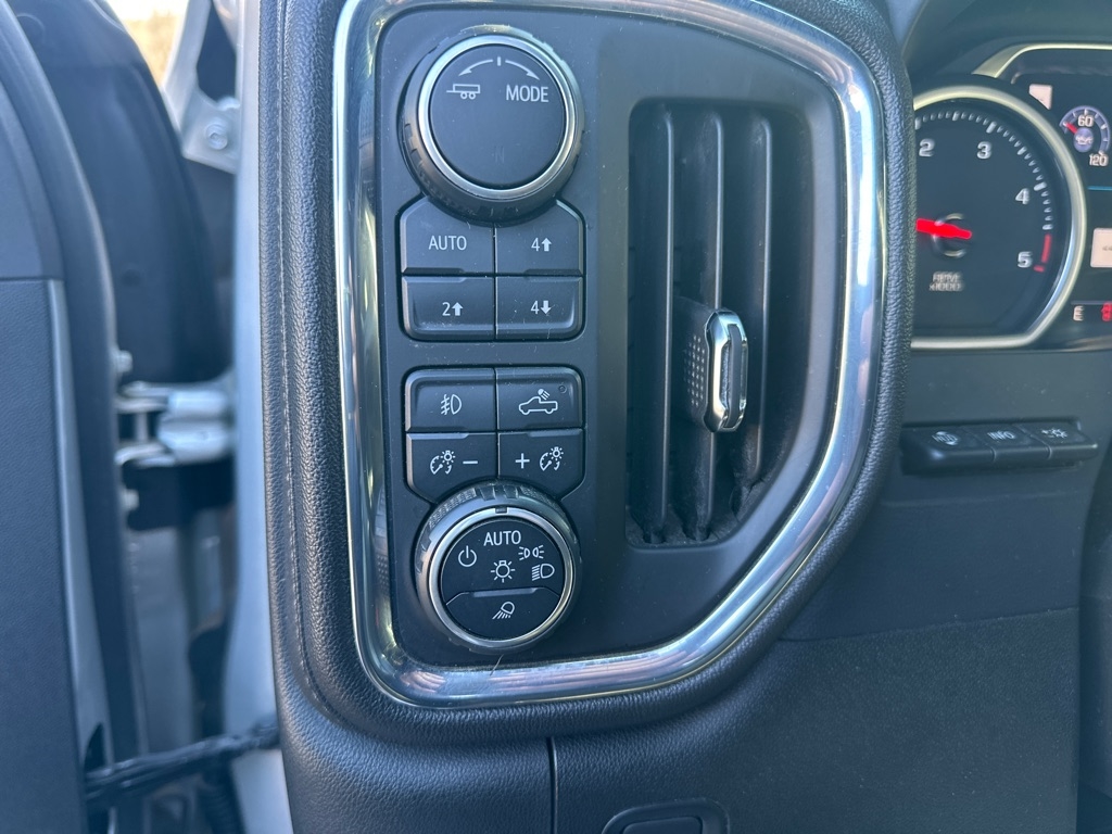 Chevrolet Silverado 2500HD 4WD Crew Cab 159" High Country 2020