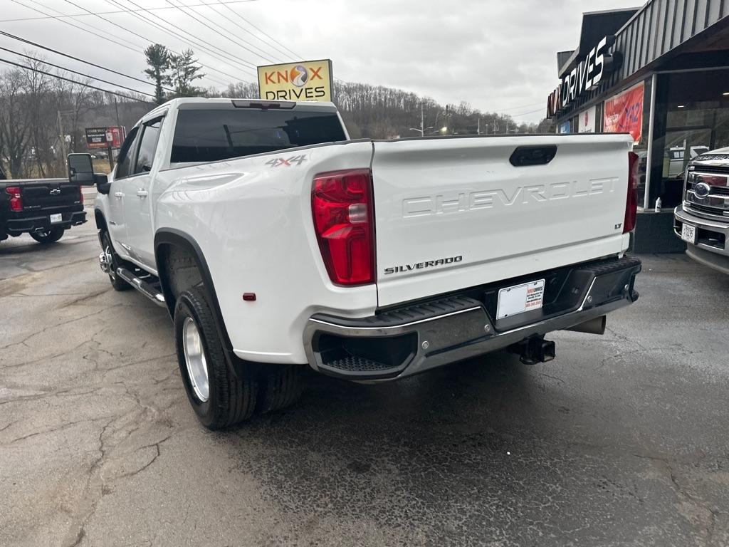 Chevrolet Silverado 3500HD 4WD Crew Cab 172" LT 2024