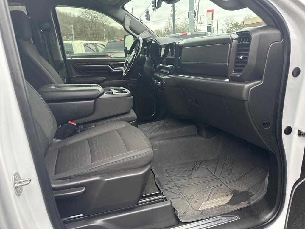 Chevrolet Silverado 3500HD 4WD Crew Cab 172" LT 2024