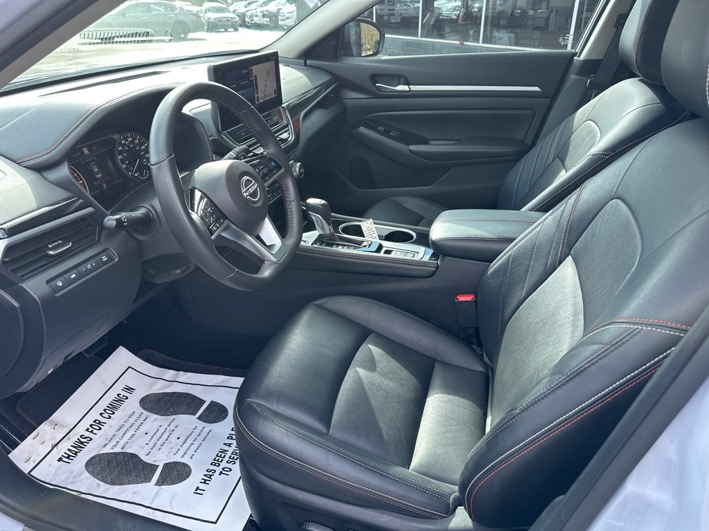 Nissan Altima 2.0 SR Sedan 2024