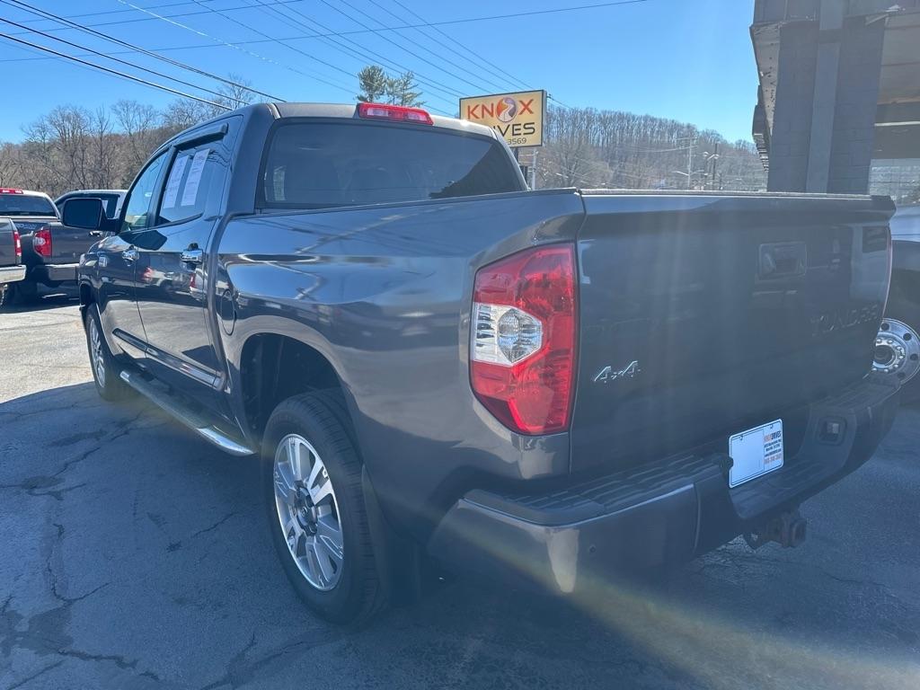 Toyota Tundra 4WD Truck CrewMax 5.7L V8 6-Spd AT Platinum (Natl) 2016