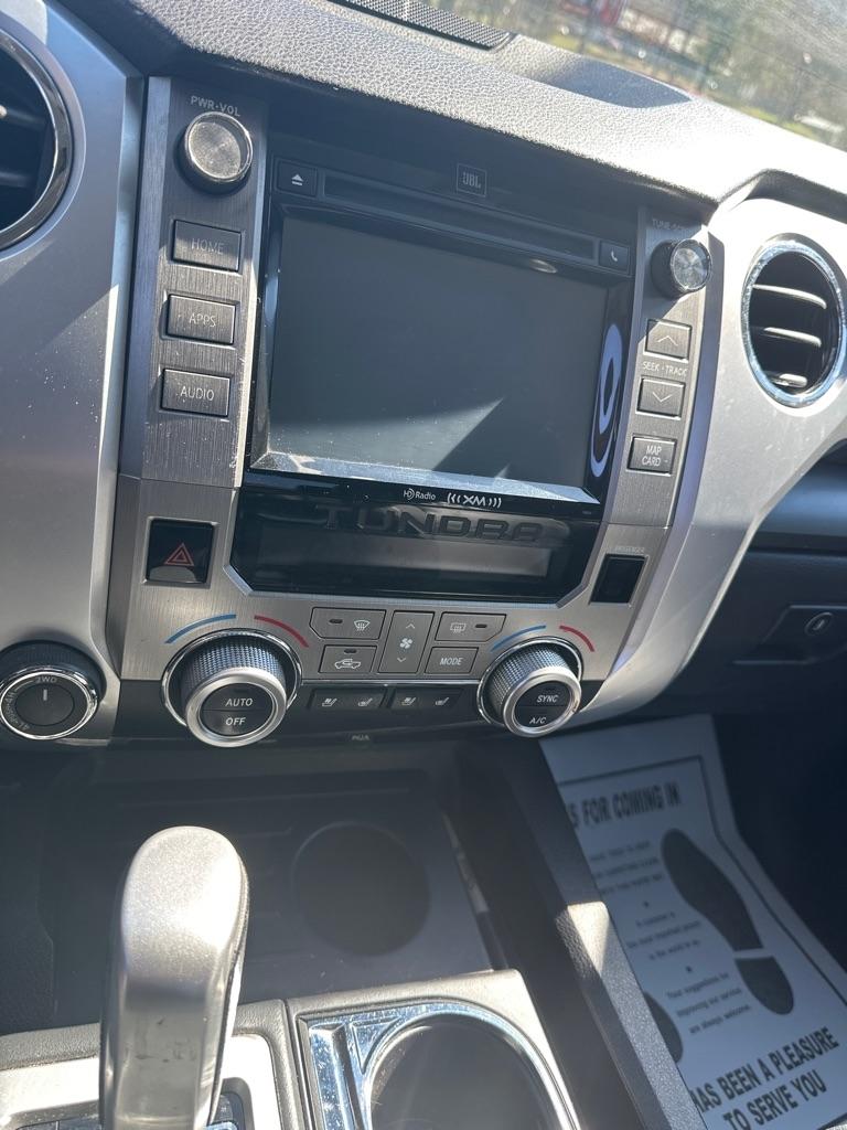 Toyota Tundra 4WD Truck CrewMax 5.7L V8 6-Spd AT Platinum (Natl) 2016