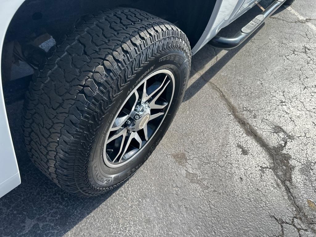 Chevrolet Silverado 1500 4WD Crew Cab 143.5" LT 2013