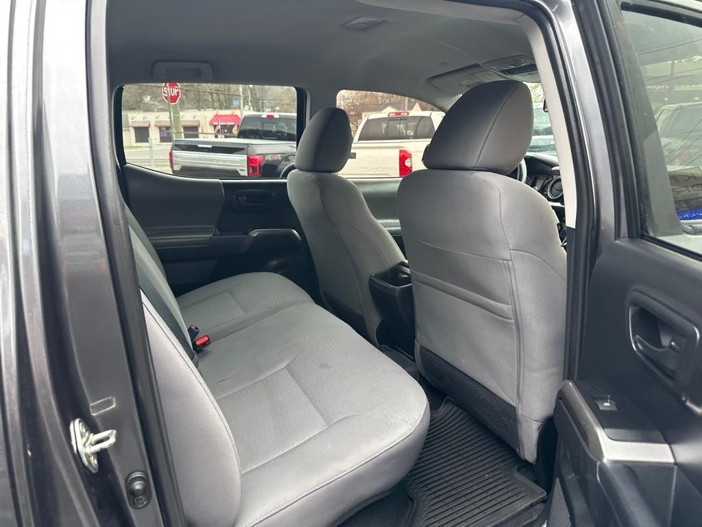 Toyota Tacoma 4WD TRD Off Road Double Cab 6' Bed V6 AT (Natl) 2019
