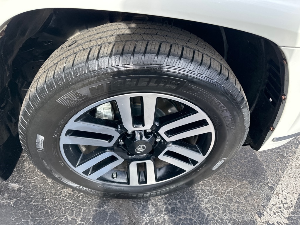 Toyota 4Runner 4WD 4dr V6 Trail Premium (Natl) 2014