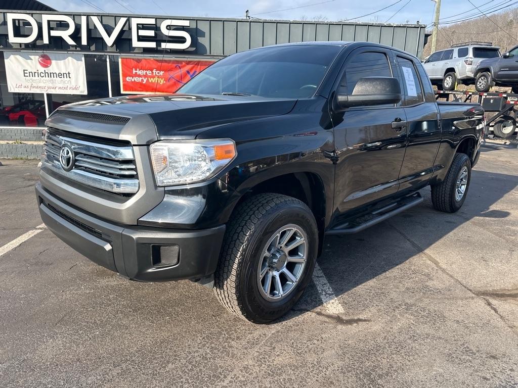 Toyota Tundra 4WD SR5 Double Cab 6.5' Bed 4.6L (Natl) 2017