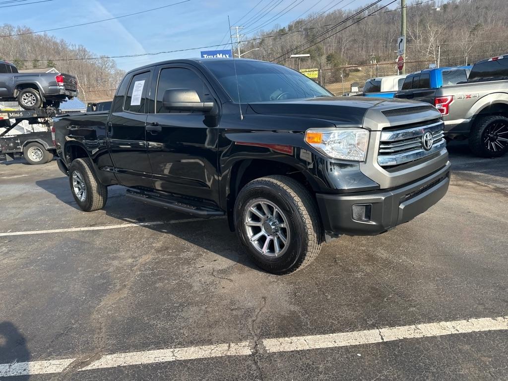 Toyota Tundra 4WD SR5 Double Cab 6.5' Bed 4.6L (Natl) 2017