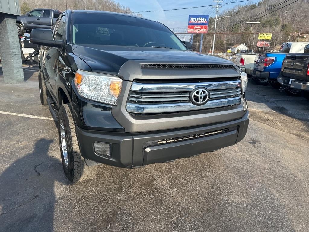 Toyota Tundra 4WD SR5 Double Cab 6.5' Bed 4.6L (Natl) 2017