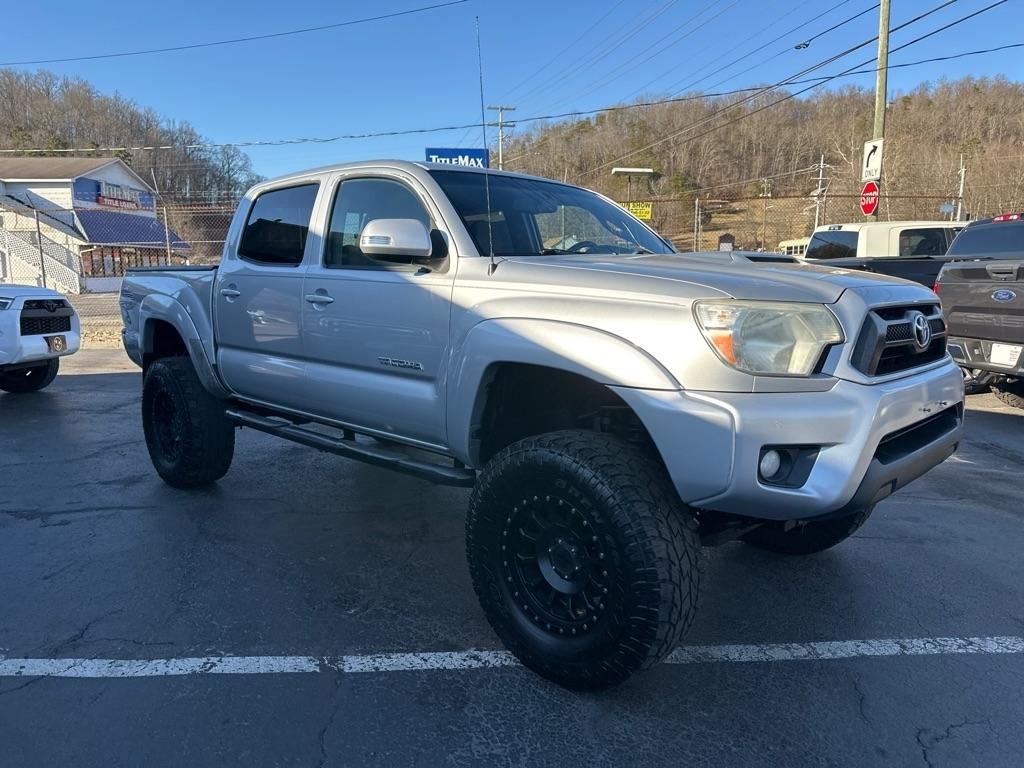 Toyota Tacoma 2WD Double Cab V6 AT PreRunner (Natl) 2013