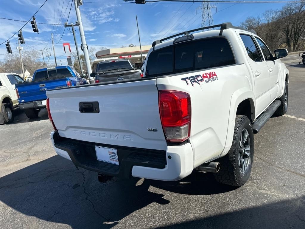 Toyota Tacoma 4WD Double Cab V6 MT TRD Off Road (Natl) 2016