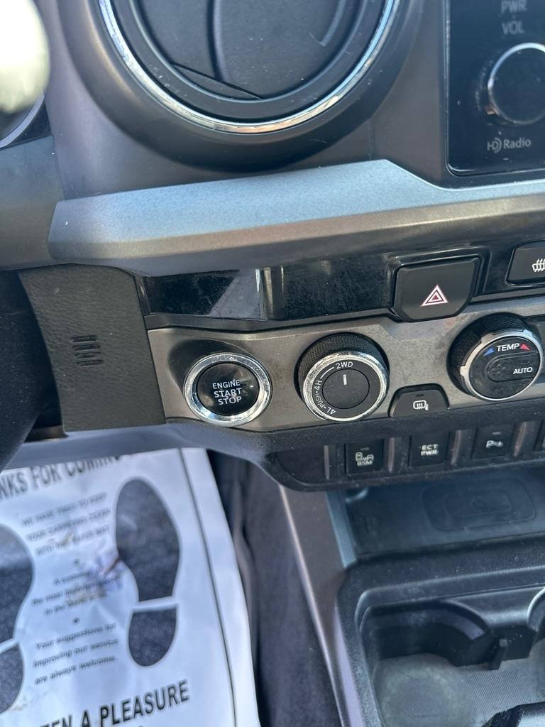 Toyota Tacoma 4WD Double Cab V6 MT TRD Off Road (Natl) 2016