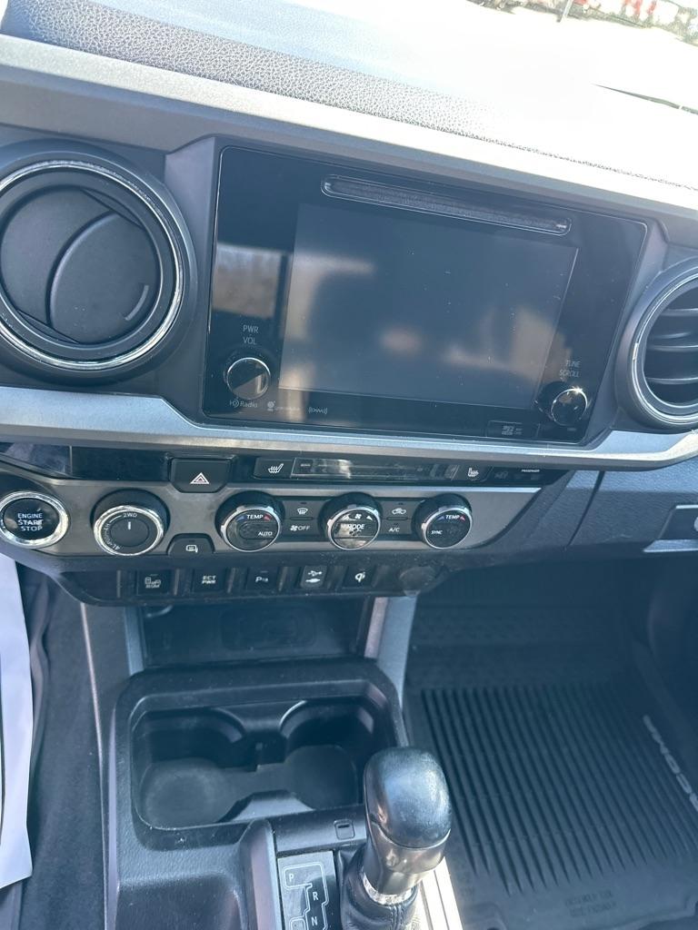 Toyota Tacoma 4WD Double Cab V6 MT TRD Off Road (Natl) 2016