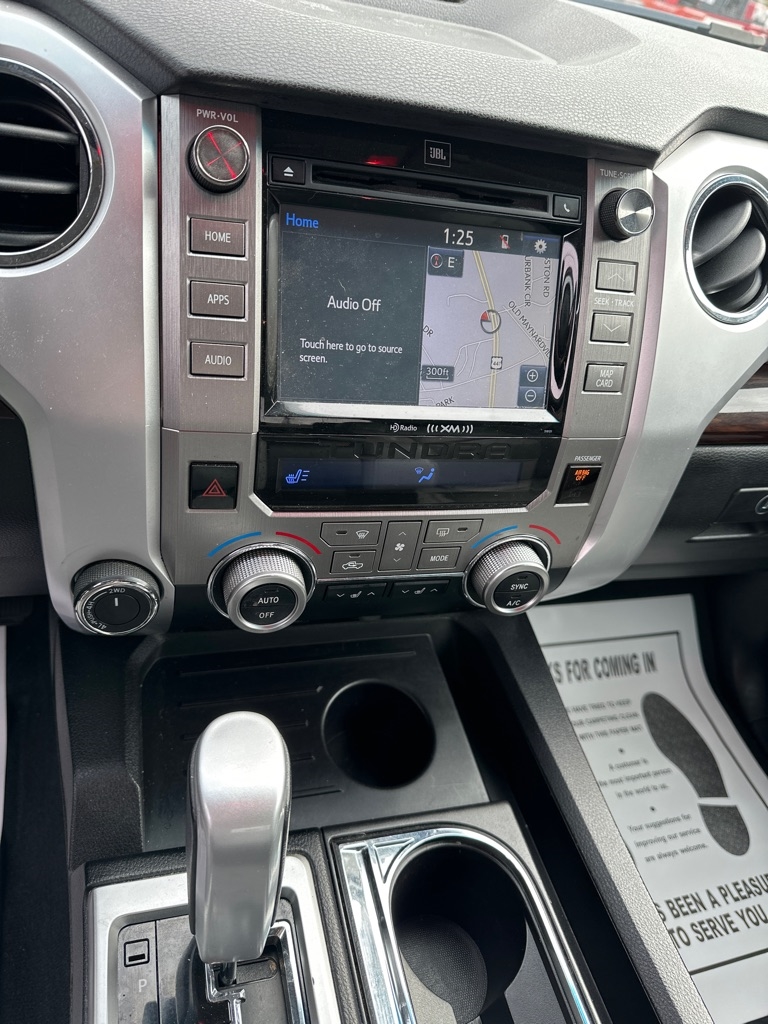 Toyota Tundra 4WD Truck CrewMax 5.7L V8 6-Spd AT LTD (Natl) 2016