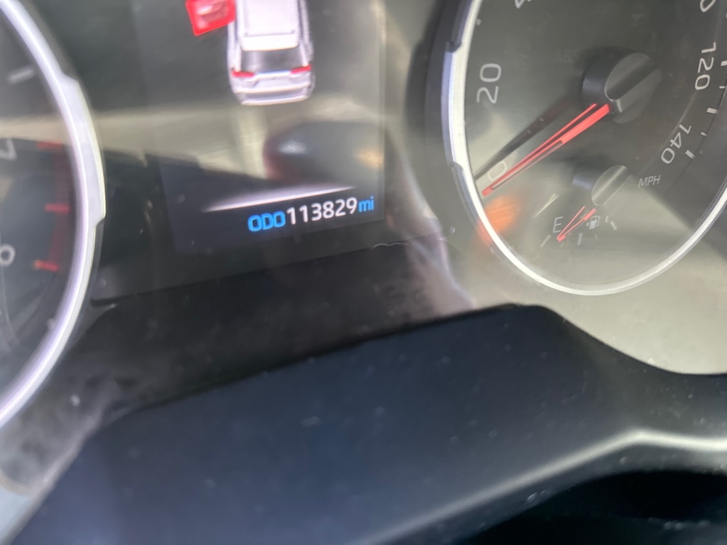 Toyota RAV4 LE AWD (Natl) 2021