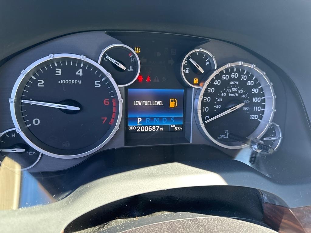 Toyota Tundra 4WD Truck Double Cab 5.7L V8 6-Spd AT LTD (Natl) 2015