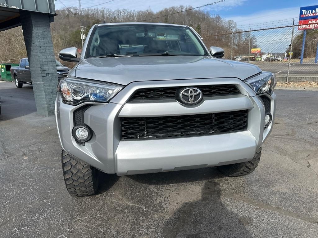 Toyota 4Runner TRD Off Road Premium 4WD (Natl) 2018