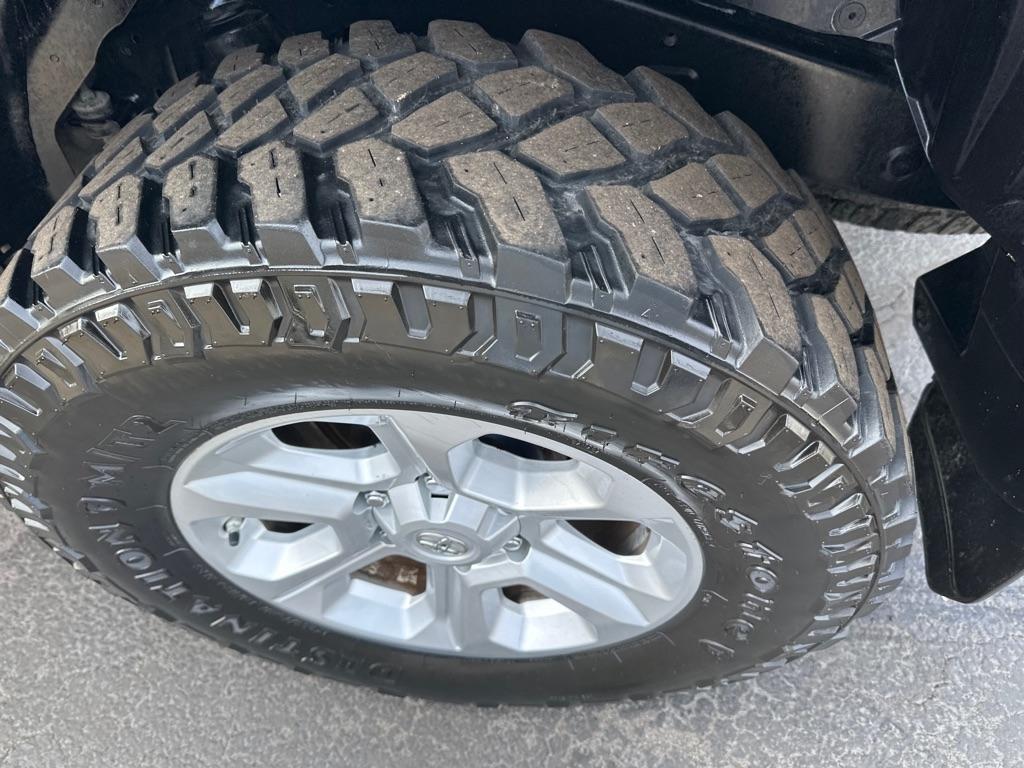 Toyota 4Runner TRD Off Road Premium 4WD (Natl) 2018