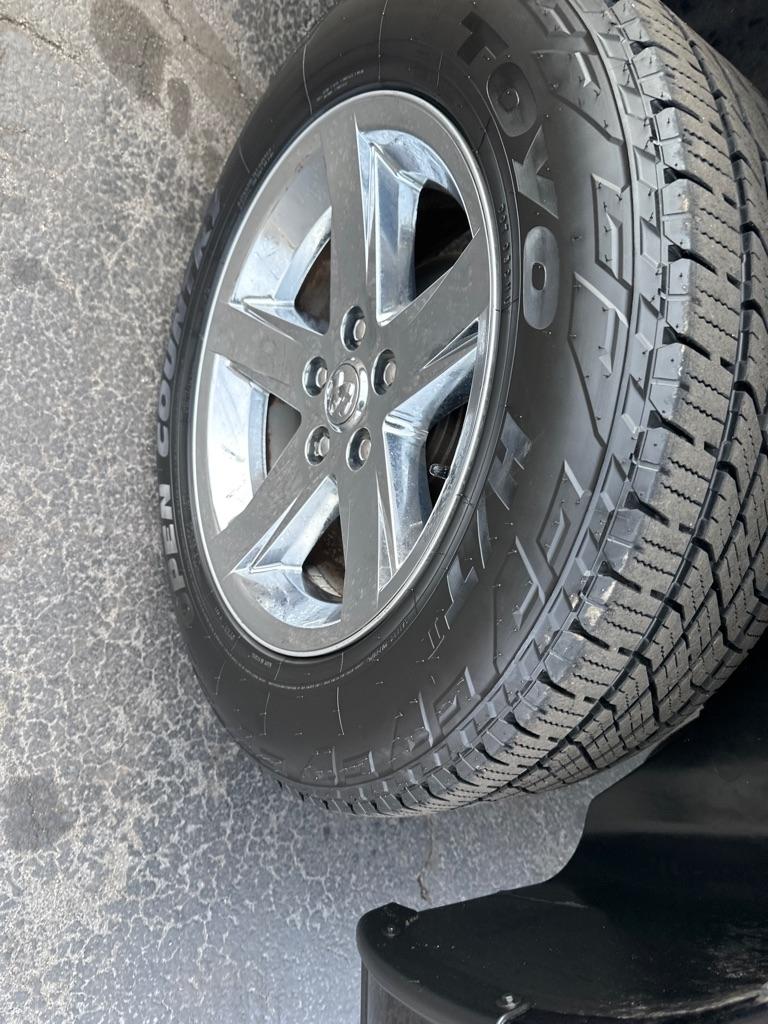 RAM 1500 4WD Quad Cab 140.5" Express 2016