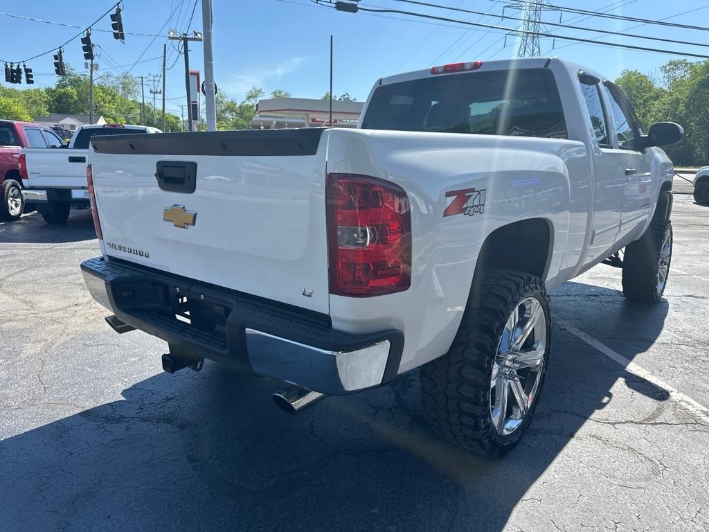 Chevrolet Silverado 1500 4WD Ext Cab 143.5" LT 2013