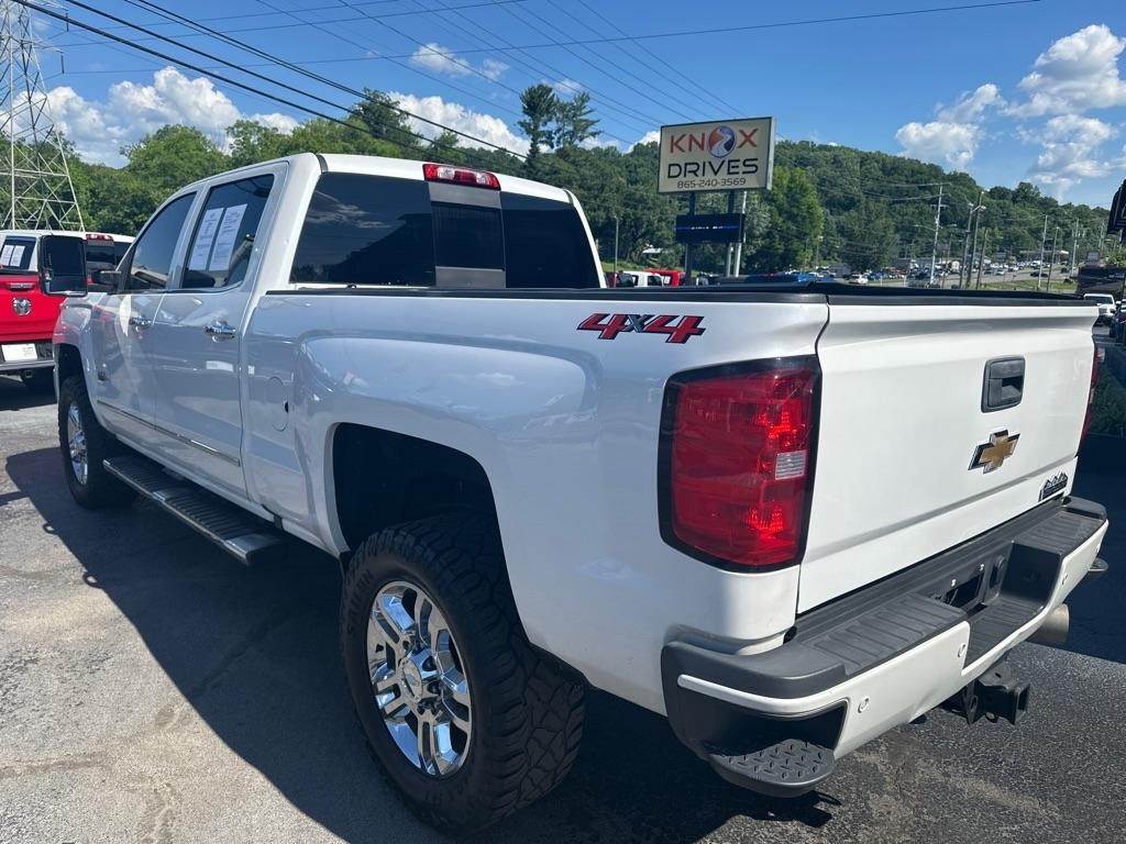 Chevrolet Silverado 2500HD 4WD Crew Cab 153.7" High Country 2019