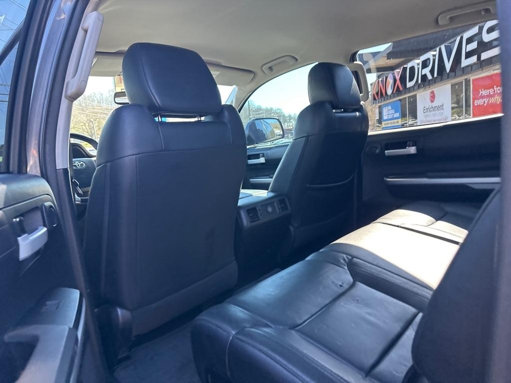 Toyota Tundra 4WD Truck CrewMax 5.7L FFV V8 6-Spd AT LTD (Natl) 2014