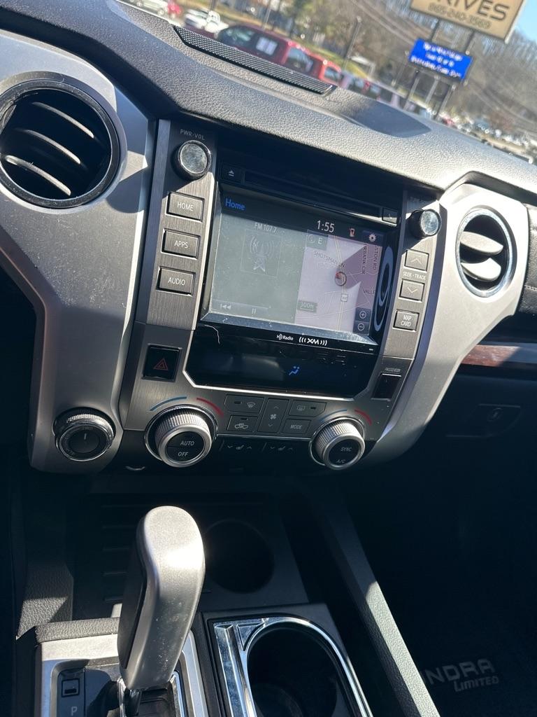 Toyota Tundra 4WD Truck CrewMax 5.7L FFV V8 6-Spd AT LTD (Natl) 2014