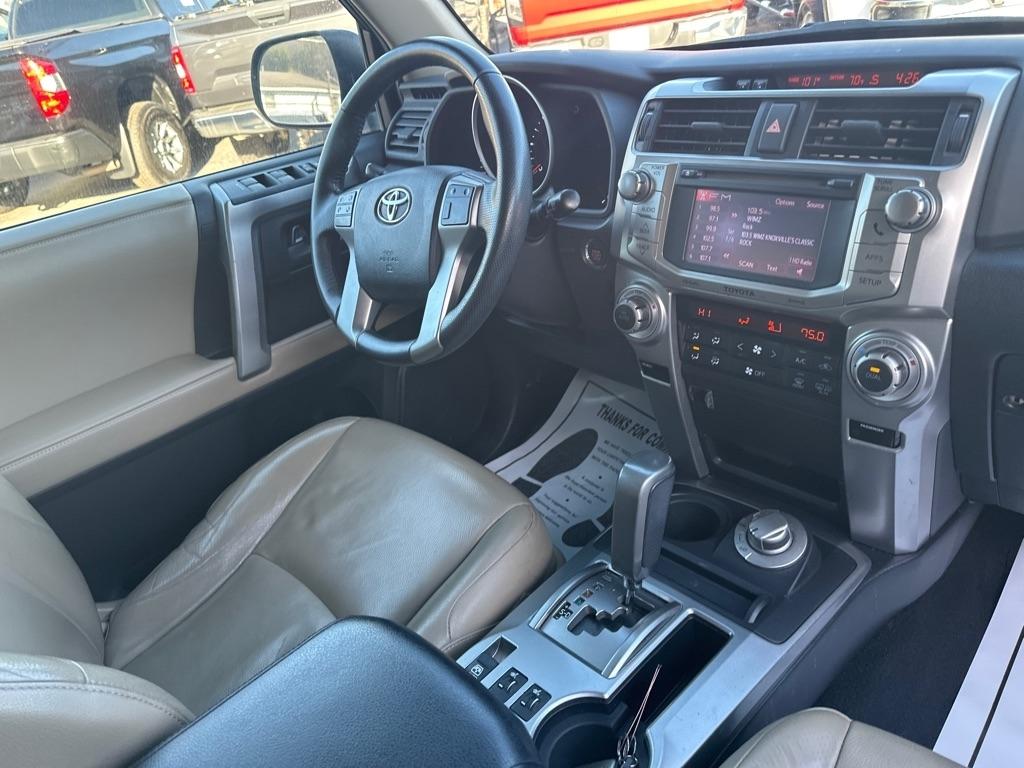 Toyota 4Runner 4WD 4dr V6 Limited (Natl) 2012