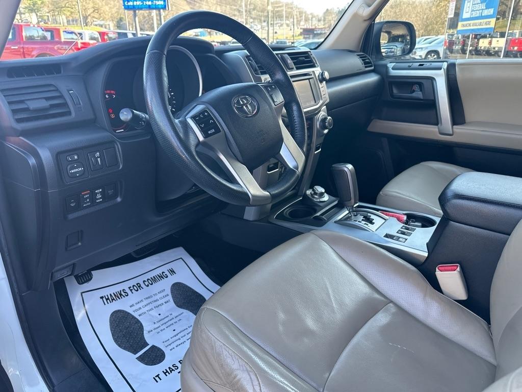 Toyota 4Runner 4WD 4dr V6 Limited (Natl) 2012