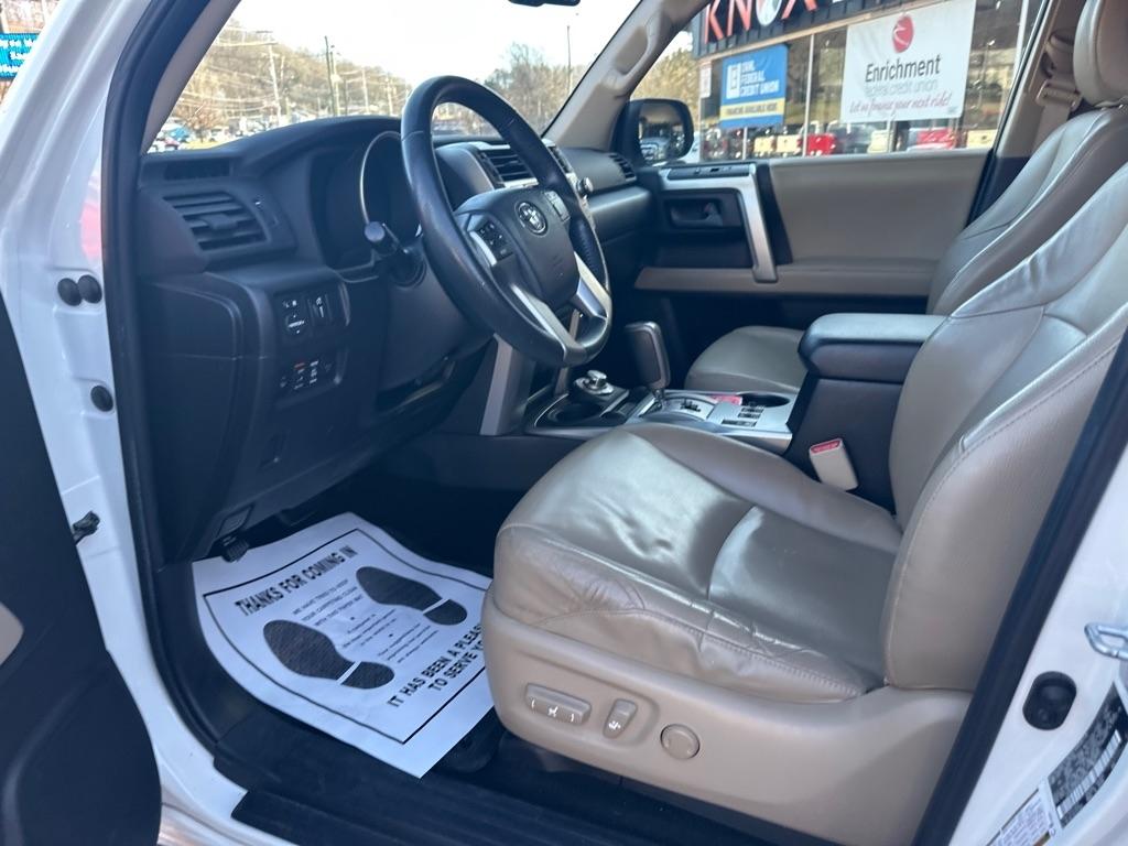 Toyota 4Runner 4WD 4dr V6 Limited (Natl) 2012